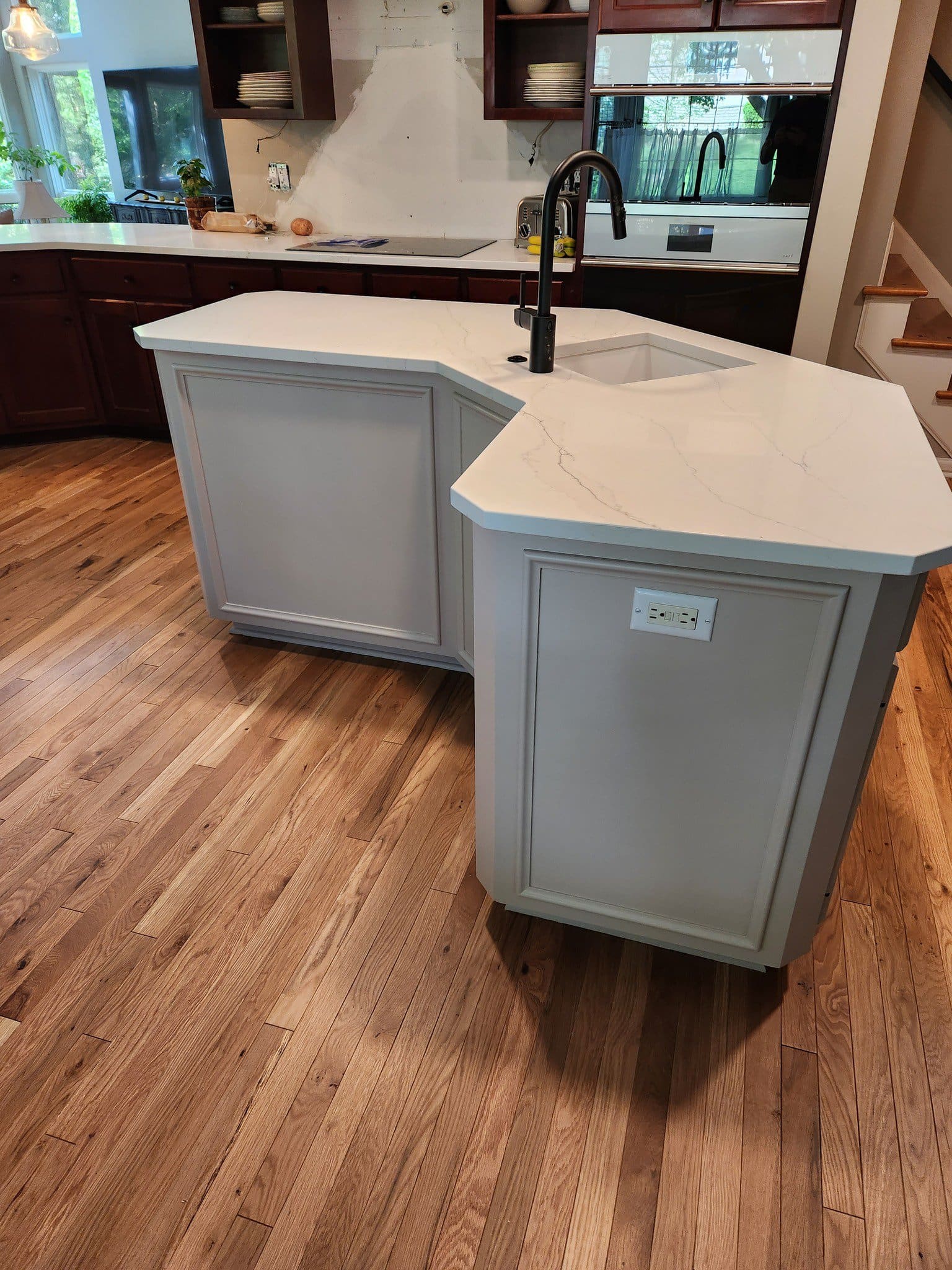 348575049 1373336219911845 1383026554838683707 N