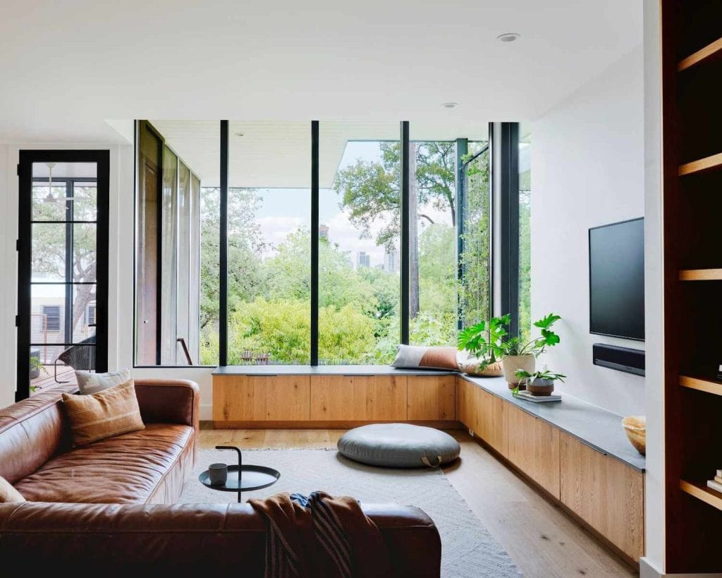 10 Easy DIY Painting Projects to Transform Your Home